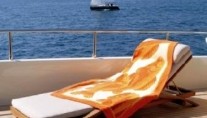 LADIES FIRST - Sundeck 3